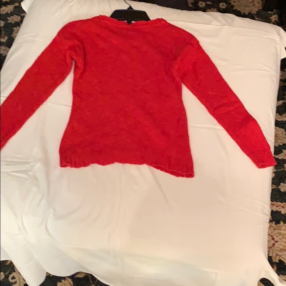 Red and white knitted sweater ( not hand-made) - Picture 7 of 8